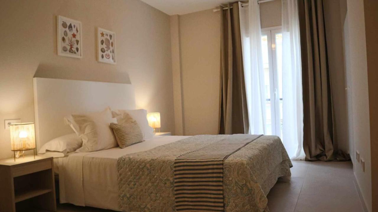 Marbella Center 3Br By Houselogy Apartment Luaran gambar
